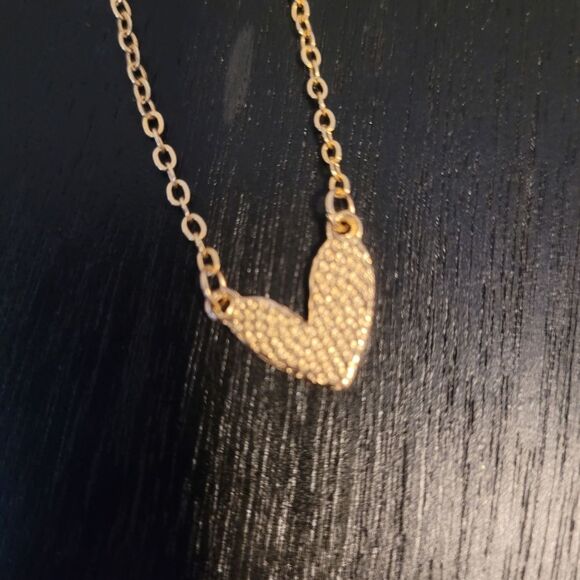 Heart Shaped Pendant Necklace 14K Gold Plated Luxury Romantic Golden Edge Jewel - Picture 4 of 16